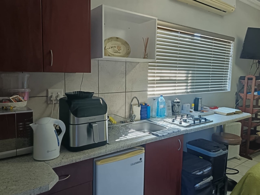 4 Bedroom Property for Sale in Carters Glen Northern Cape